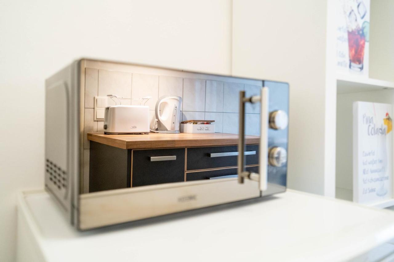 Appartamento Cozy Modern Nest In The Heart Of Vienna With Netflix Esterno foto